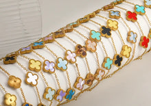 2) Brazalete trébol nacarado