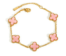2) Brazalete trébol nacarado