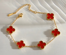 2) Brazalete trébol nacarado