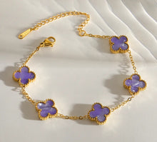 2) Brazalete trébol nacarado